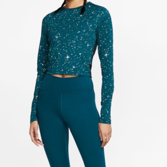 nike women's pro warm starry night cropped long sleeve shirt